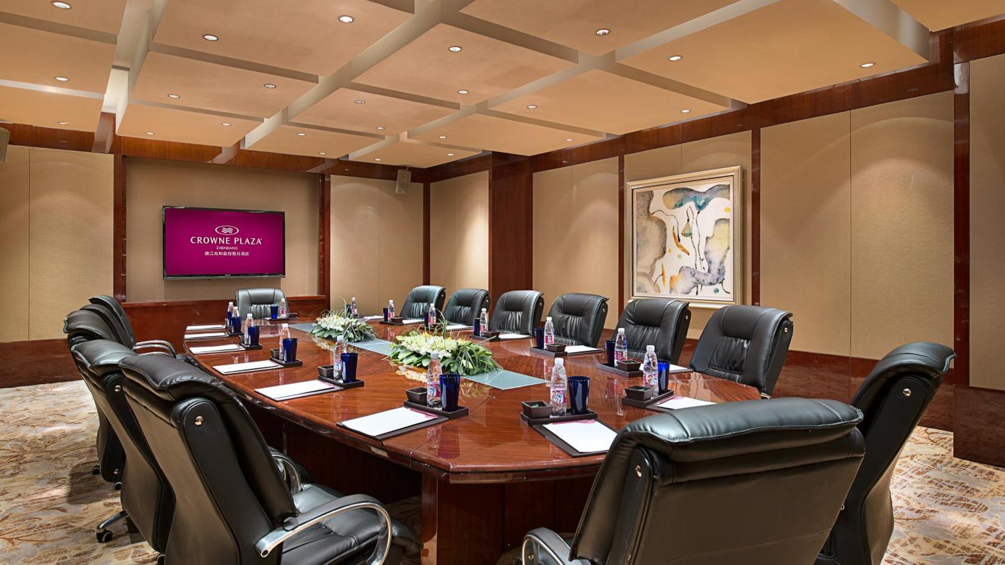 מלון Crowne Plaza Zhenjiang By Ihg מראה חיצוני תמונה
